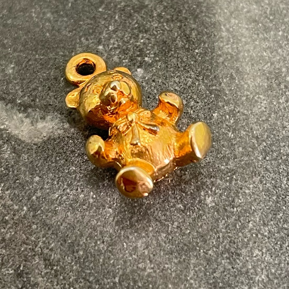 Vintage Gold Teddy Bear Charm Pendant - Picture 5 of 7